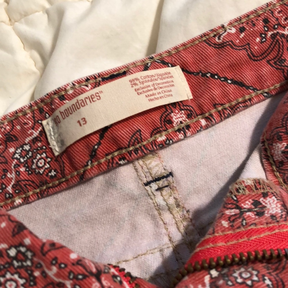 Pattern shorts - Picture 3 of 4